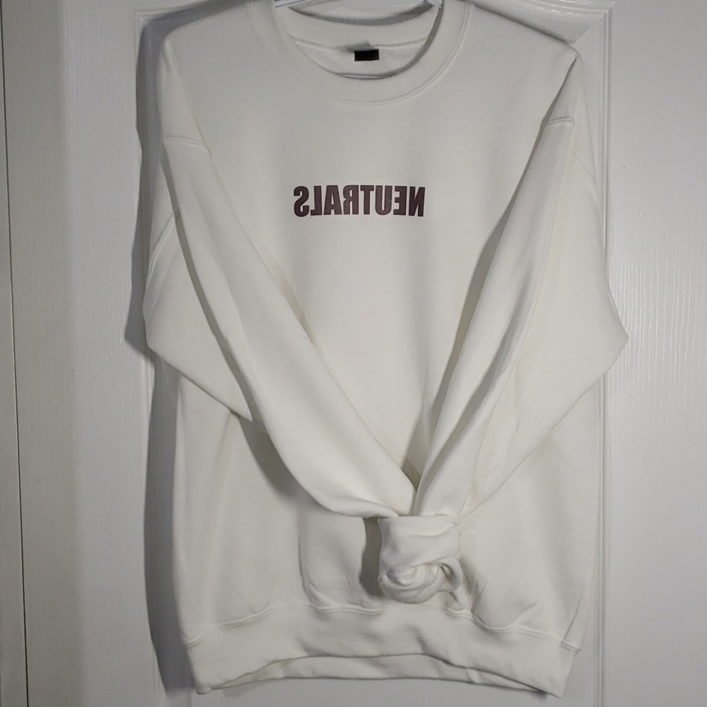 Cute sweatshirt white and brown